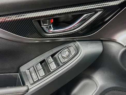 Used 2019 Subaru Crosstrek 2.0i Limited w/ Moonroof Package w/Navigation image 15