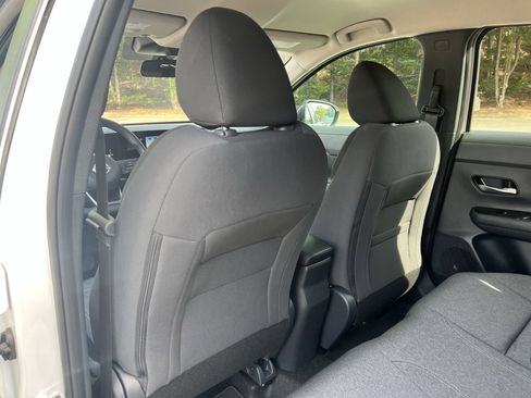 New 2026 Nissan Kicks SV FWD image 17
