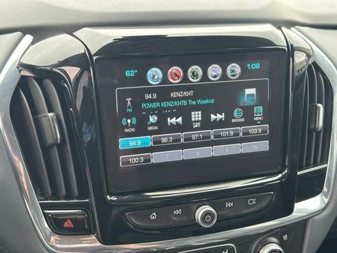 Used 2018 Chevrolet Traverse Premier AWD/4WD image 8