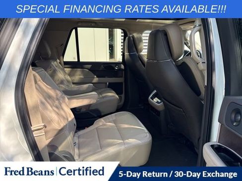 Used 2023 Lincoln Navigator L Reserve image 18