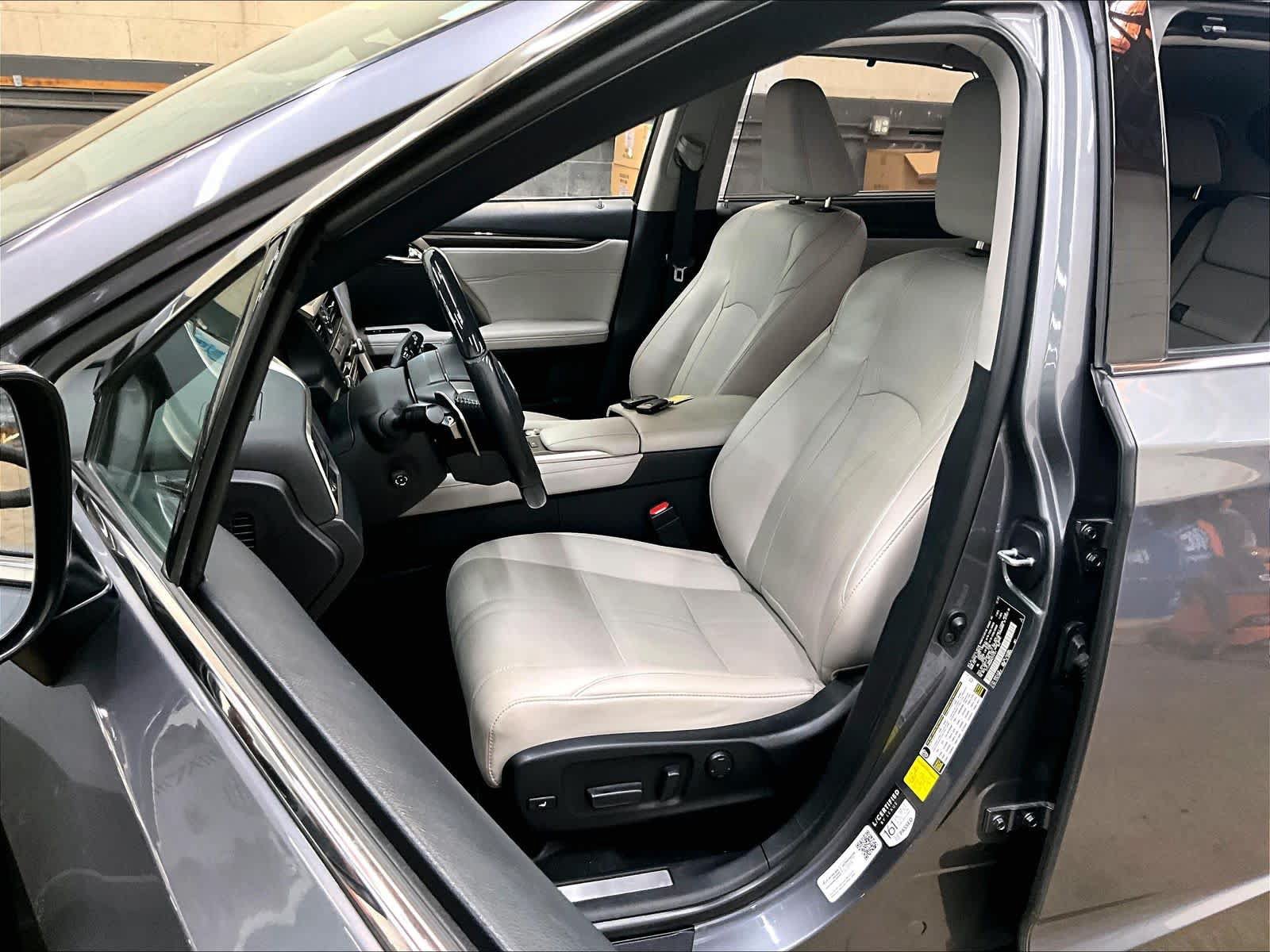 Used 2021 Lexus RX 350 AWD w/ Luxury Package image 27
