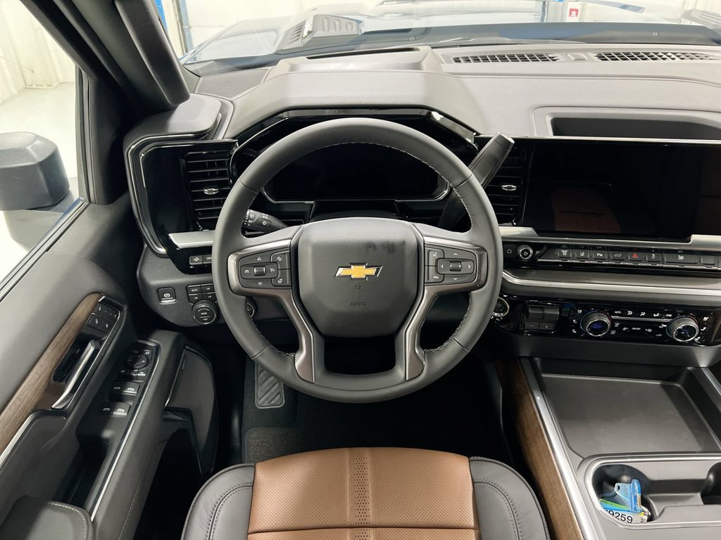 New 2026 Chevrolet Silverado 2500 High Country w/ High Country Premium Package AWD/4WD image 11