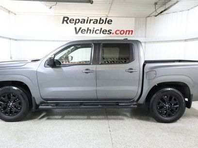 Used 2023 Nissan Frontier SV w/ Midnight Edition Package