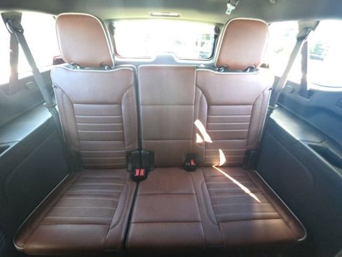 Used 2024 GMC Yukon XL Denali Ultimate image 36