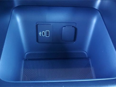 New 2026 Ford Explorer ST w/ Sun And Sound Package image 33