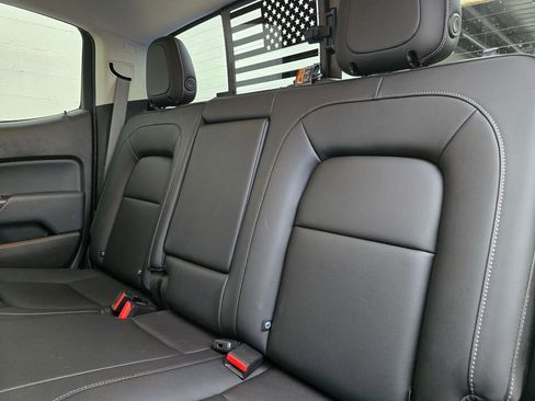 Used 2022 Chevrolet Colorado Z71 w/ Trail Boss Package image 19