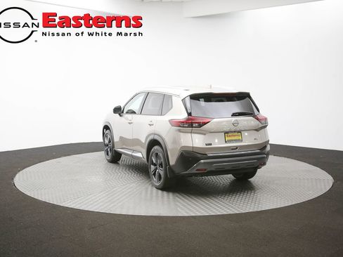 Used 2022 Nissan Rogue SL image 92