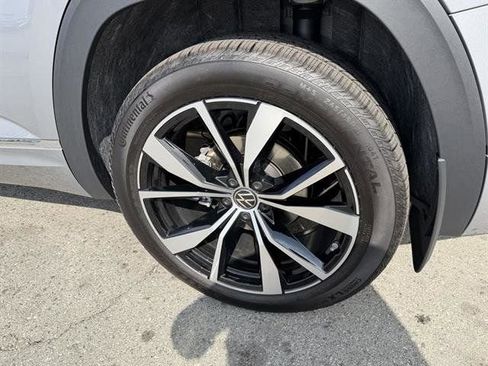 New 2026 Volkswagen Atlas SEL Premium R-Line image 13