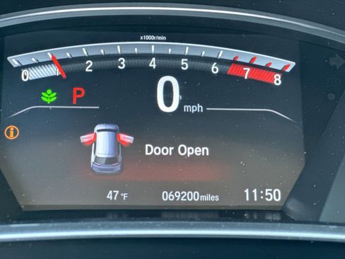 Used 2022 Honda CR-V Touring image 26
