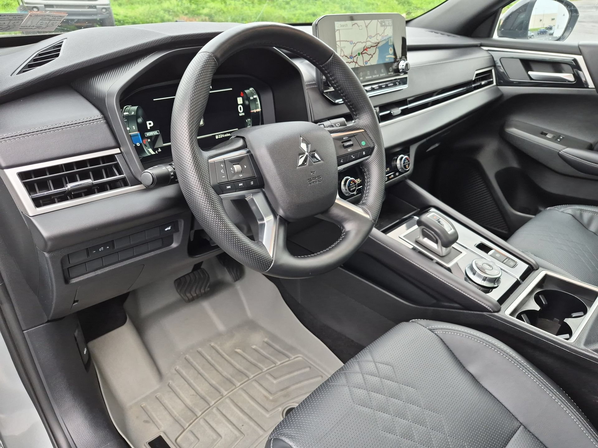 Used 2024 Mitsubishi Outlander SEL AWD/4WD image 10