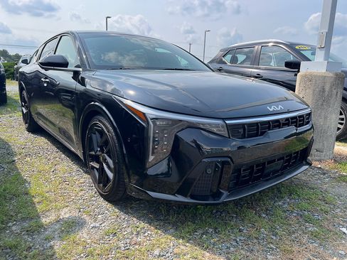 Used 2025 Kia K4 GT-Line Turbo FWD image 7