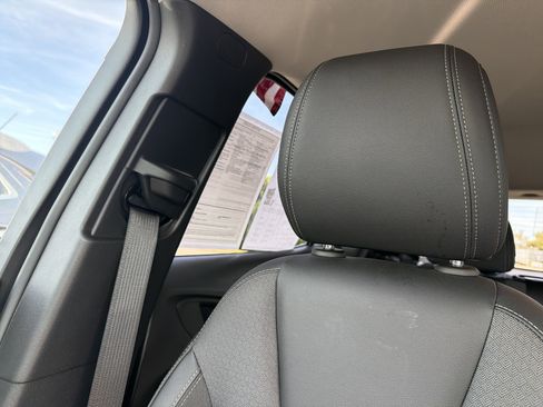 Used 2022 Buick Encore GX Preferred w/ Cold Weather Comfort Package image 19