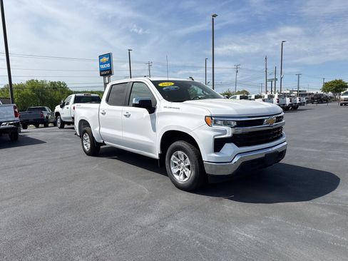 Used 2025 Chevrolet Silverado 1500 LT AWD/4WD image 1