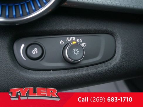 New 2026 Chevrolet Trax LT w/ Driver Confidence Package image 24