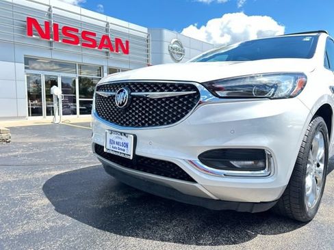 Used 2018 Buick Enclave Avenir AWD/4WD image 19