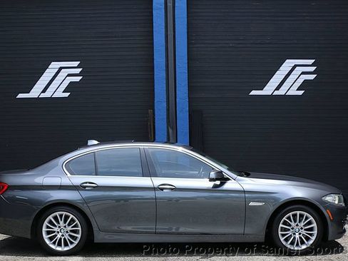 Used 2016 BMW 528i Sedan RWD image 1