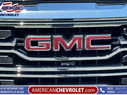 Used 2023 GMC Sierra 1500 SLT w/ SLT Premium Plus Package AWD/4WD image 40