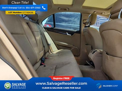Used 2011 Mercedes-Benz C 300 4MATIC Sedan image 13