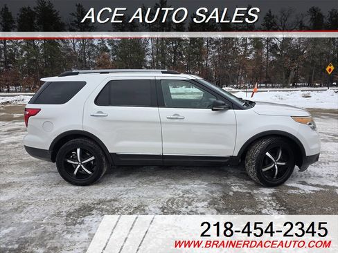 Used 2012 Ford Explorer XLT image 4