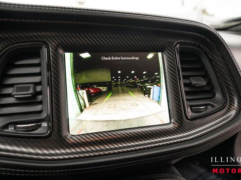 Used 2022 Dodge Challenger R/T Scat Pack RWD image 22