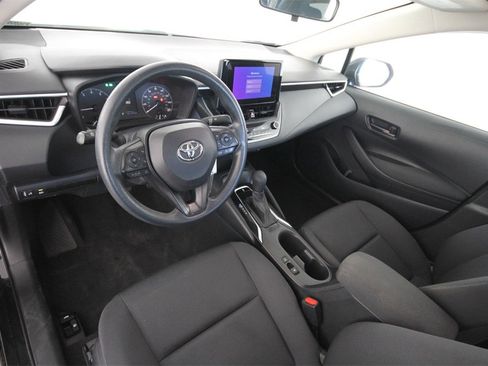 Used 2023 Toyota Corolla LE image 16