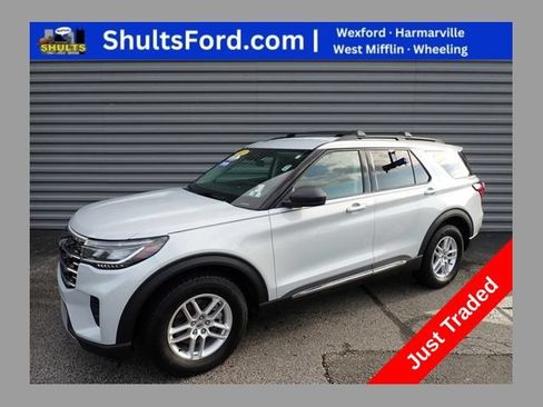Certified 2025 Ford Explorer Active AWD/4WD image 1