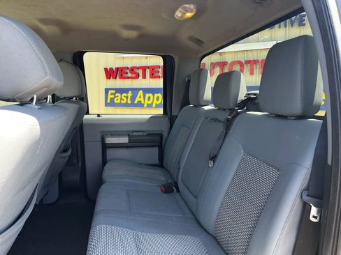 Used 2016 Ford F250 XLT AWD/4WD image 12