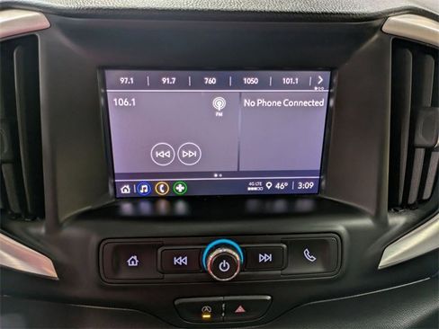 Used 2023 GMC Terrain SLE image 20