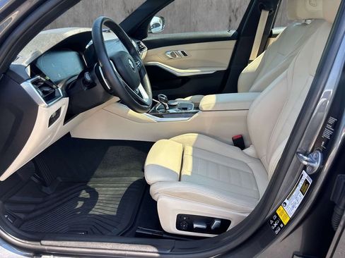 Used 2020 BMW 330i xDrive Sedan w/ Premium Package AWD/4WD image 13