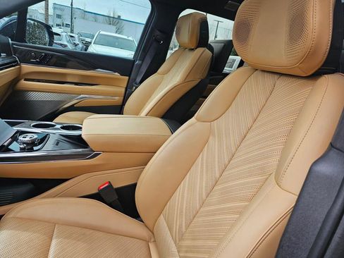 Certified 2025 Cadillac Escalade IQ Luxury 2 image 29