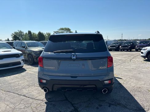 Used 2022 Honda Passport Elite image 6