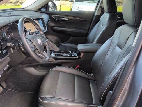Used 2021 Buick Envision Essence w/ Technology Package I AWD/4WD image 12