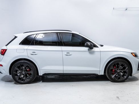 Used 2025 Audi SQ5 Premium Plus image 8