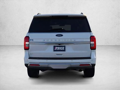Used 2023 Ford Expedition XLT AWD/4WD image 6