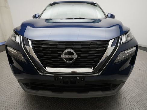 Certified 2023 Nissan Rogue SV w/ SV Premium B Package AWD/4WD image 22