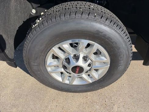 New 2026 GMC Sierra 2500 Pro image 10