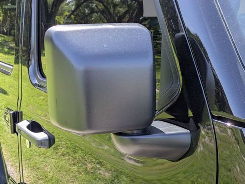 New 2026 Jeep Wrangler Unlimited Rubicon AWD/4WD image 11