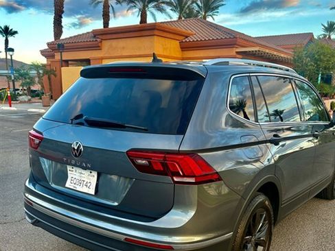 Used 2024 Volkswagen Tiguan SE image 27