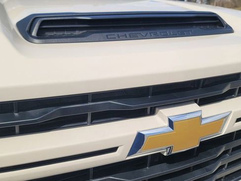 New 2026 Chevrolet Silverado 2500 Custom w/ Custom Value Package AWD/4WD image 11