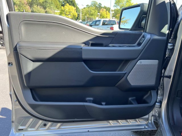 Used 2025 Ford F150 XLT w/ Equipment Group 303A High AWD/4WD image 17