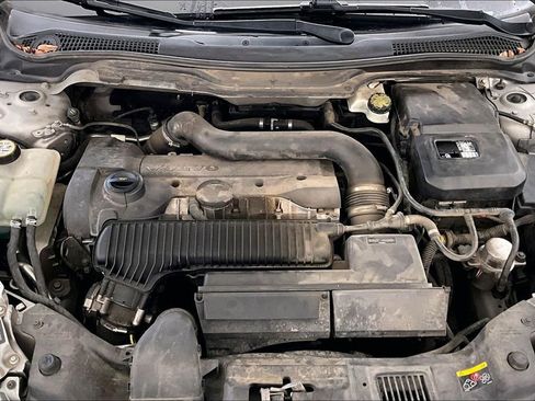 Used 2012 Volvo C70 T5 image 12