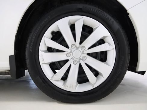 Used 2023 Subaru Impreza 2.0i image 69