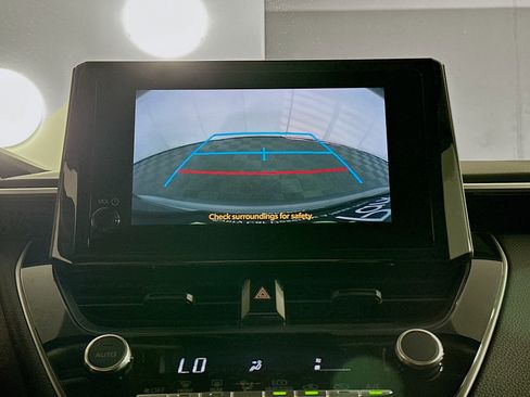 Used 2024 Toyota Corolla LE image 22