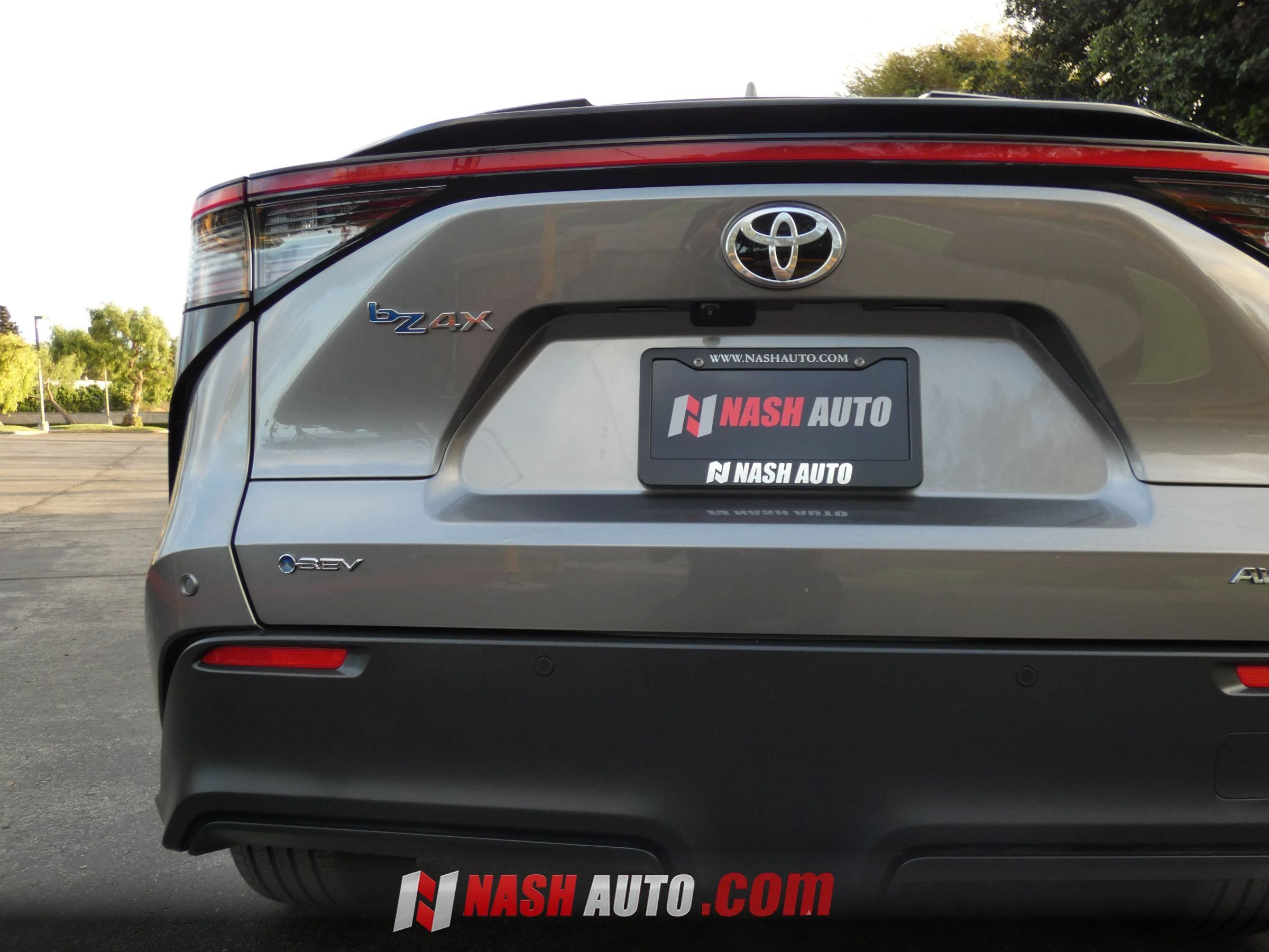 Used 2024 Toyota bZ4X AWD w/ Weather Package image 11