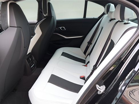 Used 2024 BMW M3 Competition image 11