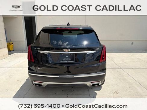 Certified 2024 Cadillac XT5 Premium Luxury w/ Technology Package AWD/4WD image 3