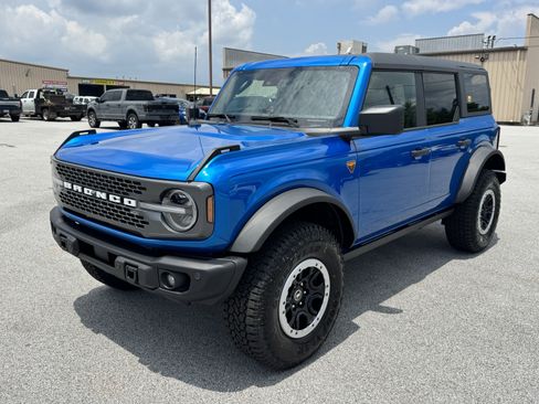 New 2026 Ford Bronco Badlands AWD/4WD image 2
