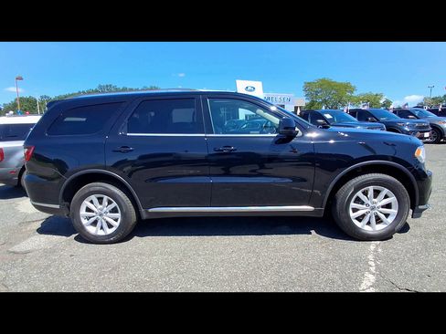 Used 2020 Dodge Durango SXT AWD/4WD image 9