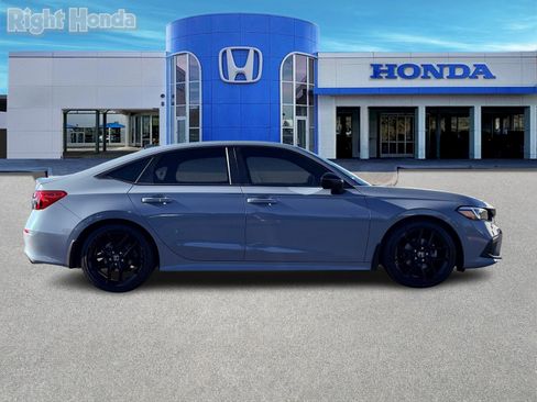 Used 2023 Honda Civic Sport image 7