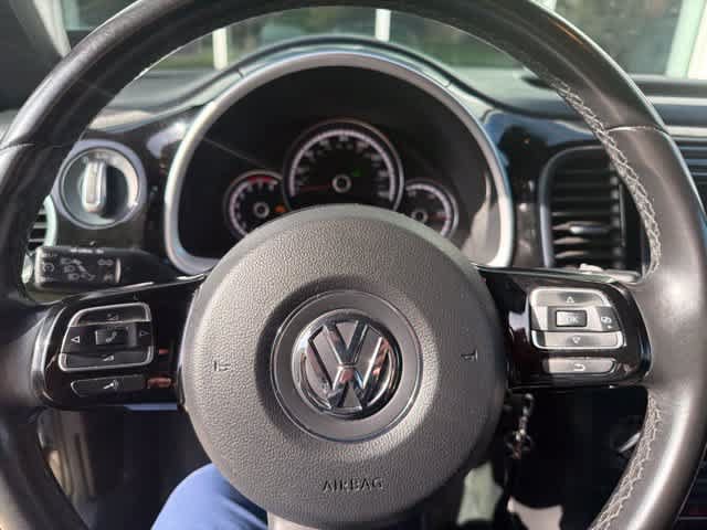 Used 2016 Volkswagen Beetle 1.8T SE FWD image 17